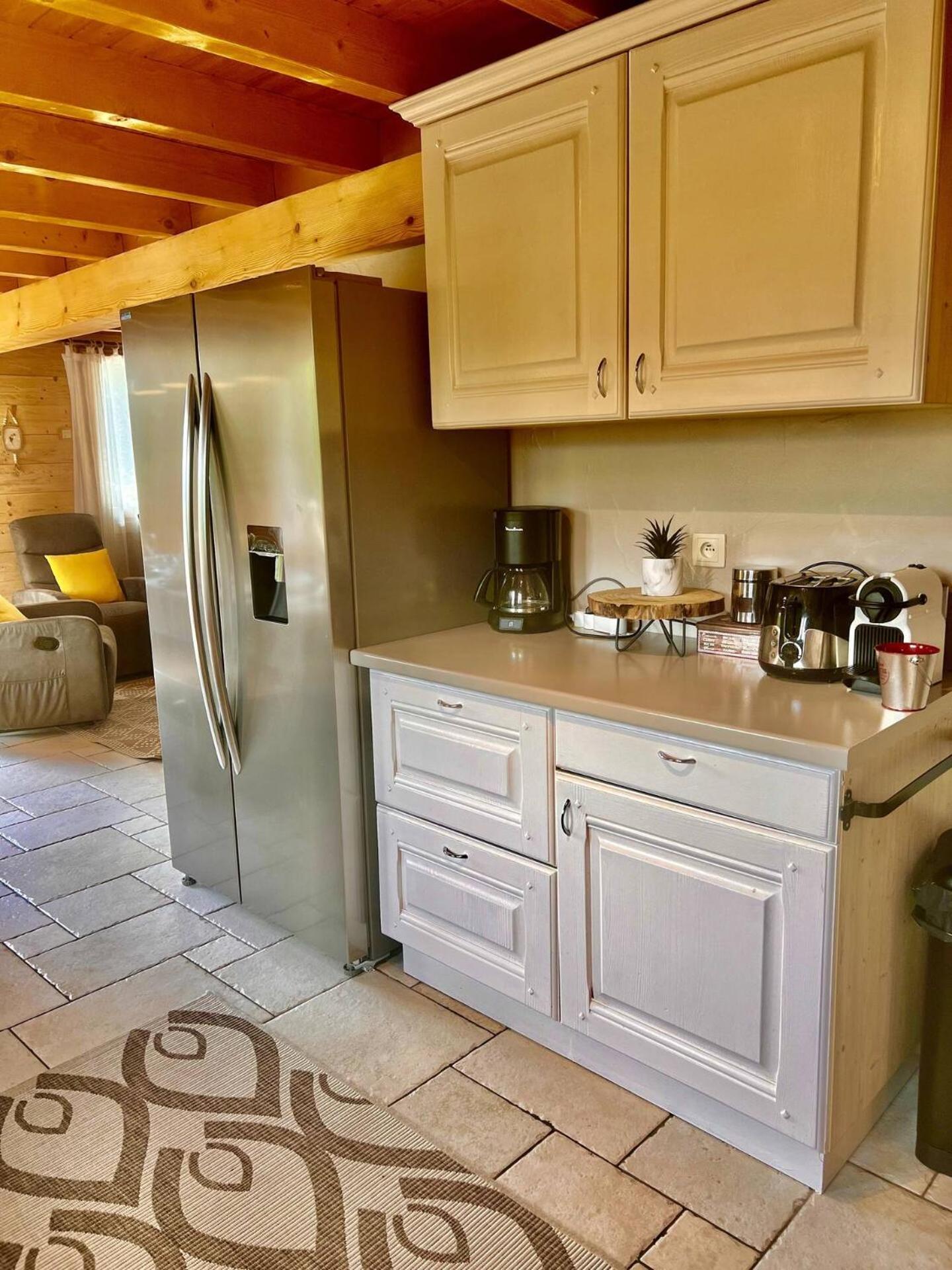 Charming Family Chalet For 8 People, With Private Hot Tub Les Clefs Buitenkant foto